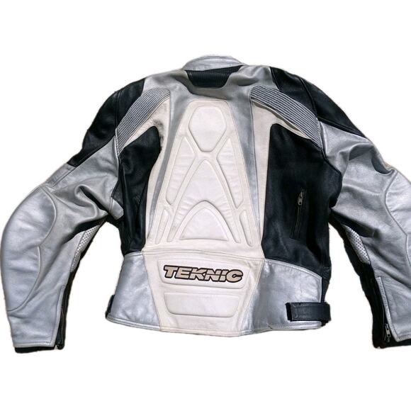Teknic Violator Motorcycle Jacket Sz M / L Leather Silver Black White Sliders - Picture 3 of 16